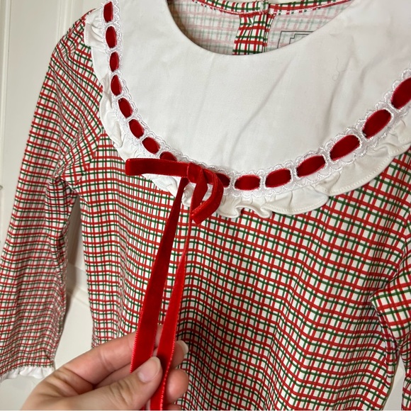 Lila & Hayes Emersyn Red Green White Holiday Plaid Lace Trim Dress Sz 8 Cottage - Picture 5 of 10
